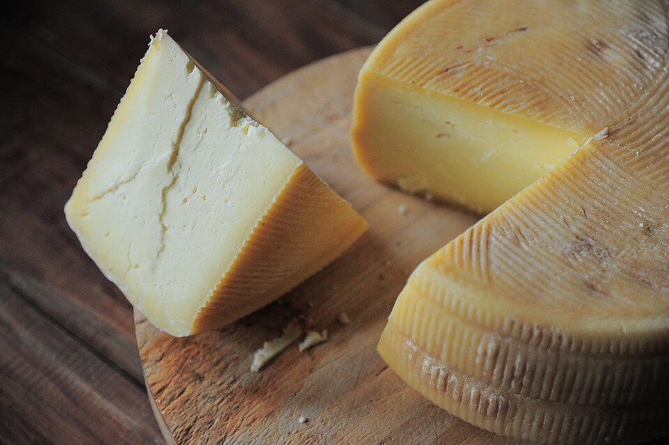 Пять рецептів домашнього сиру: просто і дуже смачно