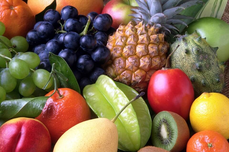 Чи можна поправитися від фруктів?