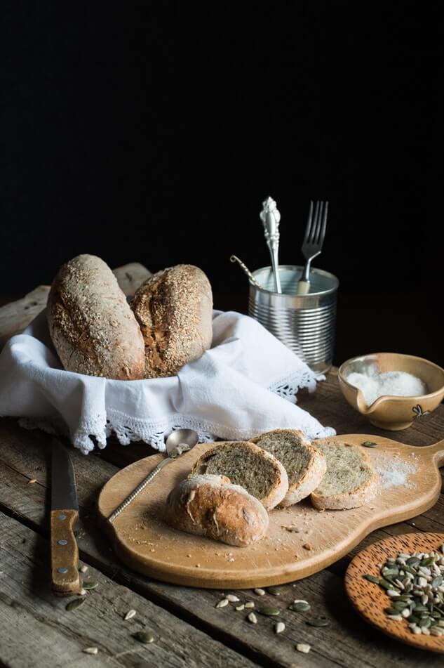 Домашній цільнозерновий хліб в духовці — смачно, як у бабусі!