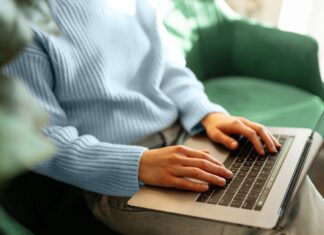 Основні мережі підтримки для осіб, які доглядають за людьми з біполярним розладом