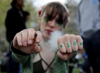 ВООЗ офіційно визнає синдром, пов’язаний із вживанням каннабісу, оскільки з 2016 року кількість випадків зросла на 650%