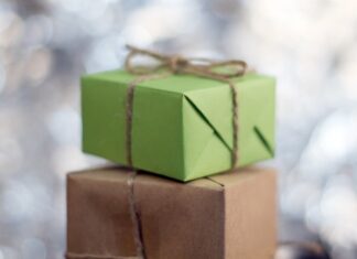 Поиск Идеального Подарка: 6 Магазинов для Современного Мужчины