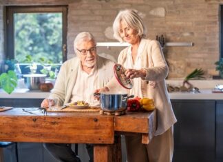 Підтримка імунітету: як люди похилого віку можуть зміцнити свою імунну систему з допомогою харчування