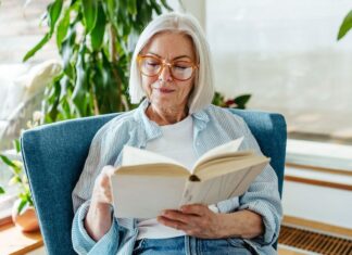 Навчання протягом Життя Пов’язано з Зниженим Ризиком Хвороби Альцгеймера: Нові Дослідження