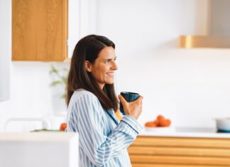 Естроген захищає серцево-судинну систему жінок, розслабляючи кровоносні судини, підтверджує дослідження.